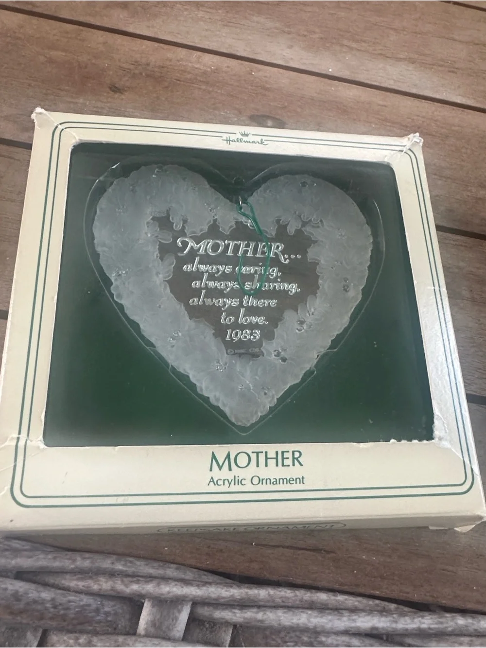 Holiday Highlights Keepsake Vintage 1983 Tree Ornament “Mother” Graphics